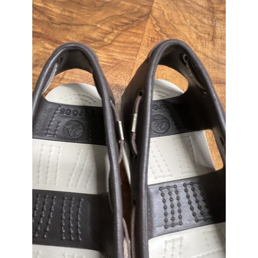 Crocs Beach Line Boat Shoes Women’s 8 Brown Ivory Slip On Nautical Water Loafers - Picture 5 of 9